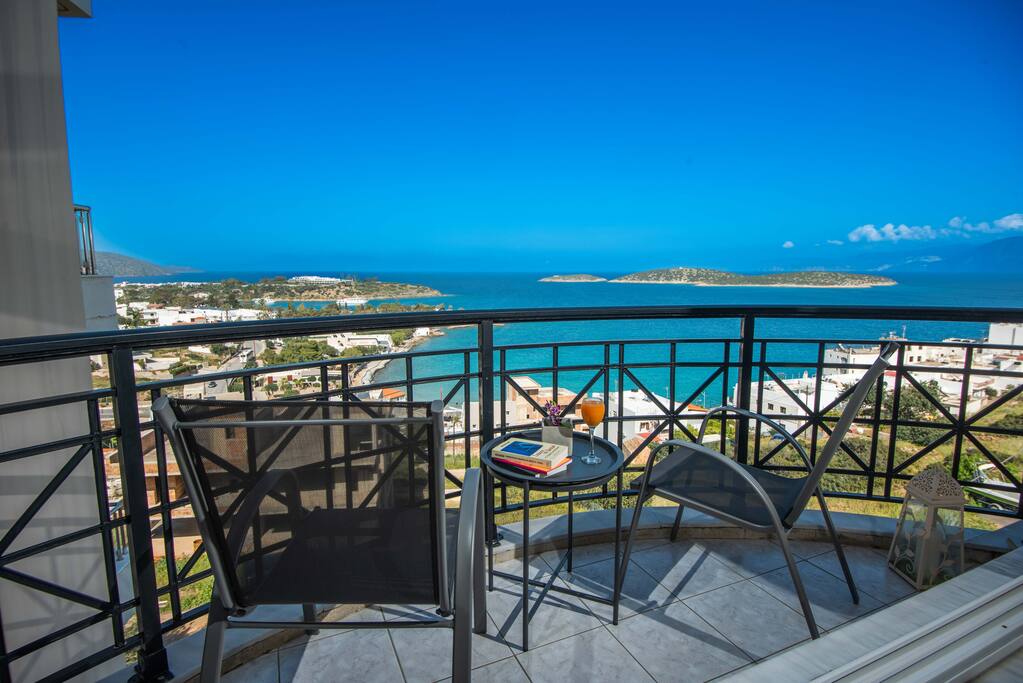 vasiliki-island-view-house/