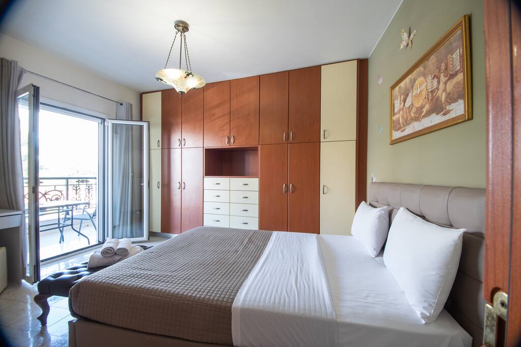 vasiliki-island-view-house/