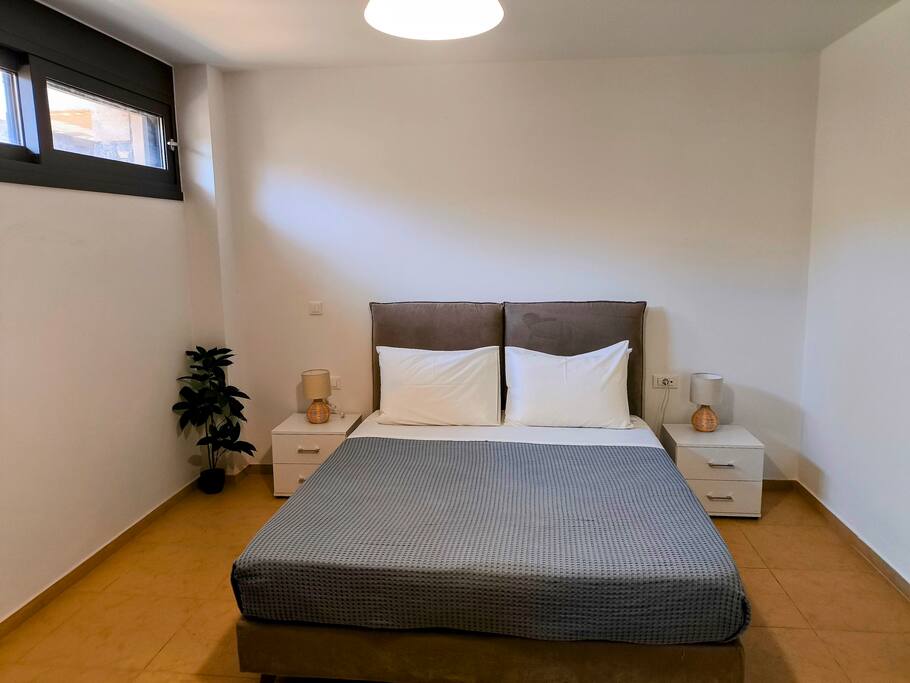 minimal-panoramic-sea-view-villa-in-elounda/