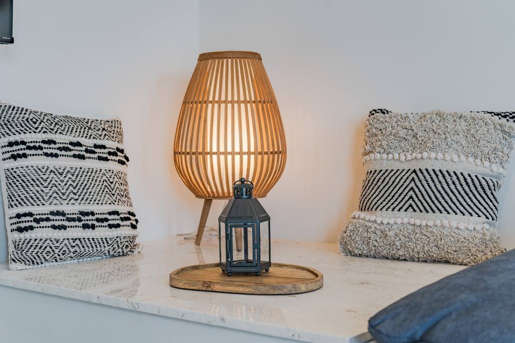 helios-luxury-apartment-with-rooftop-jacuzzi/