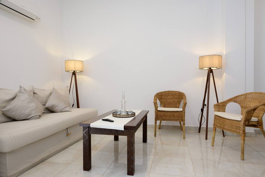 summer-retreat-ground-floor/