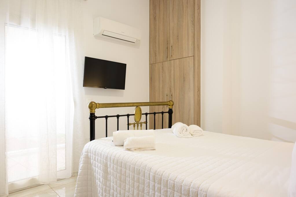 summer-retreat-ground-floor/