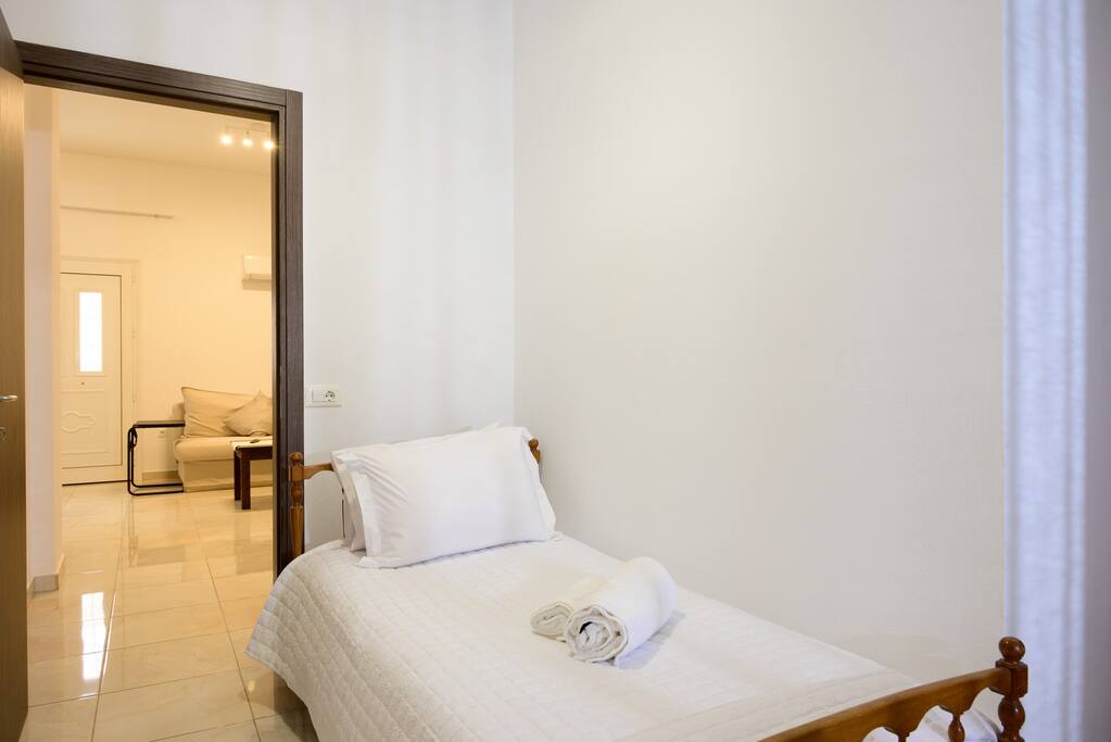 summer-retreat-ground-floor/