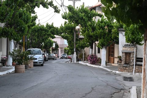 Mournia Apartment