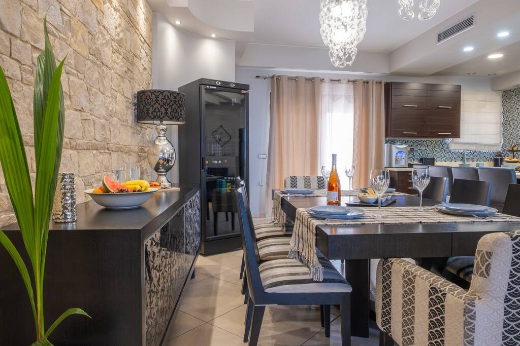 thea-panoramic-sea-view/