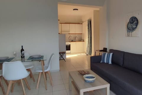 Votsalo Sea View Apartment