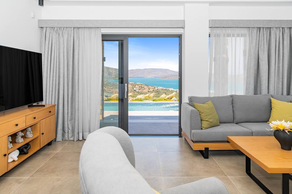 new-deluxe-villa-or-private-pool-and-elounda-sea-view/