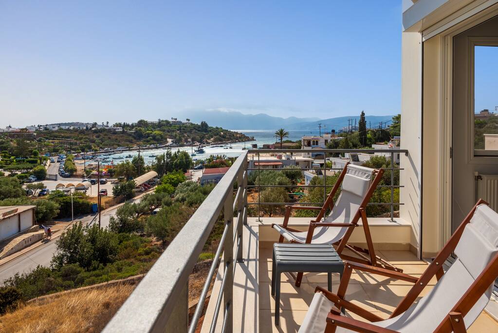 close-to-the-sandy-beach-and-sea-view-apartment/