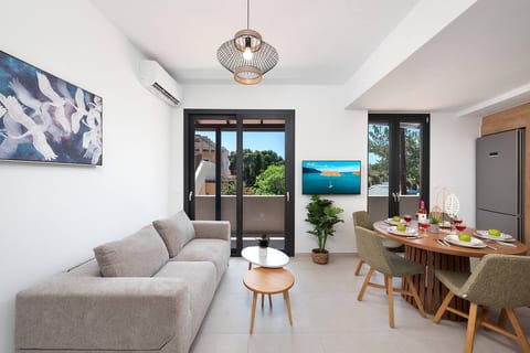 Plaka Center Retreat