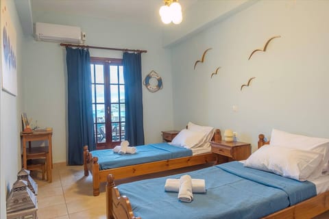 Plaka on the water First floor