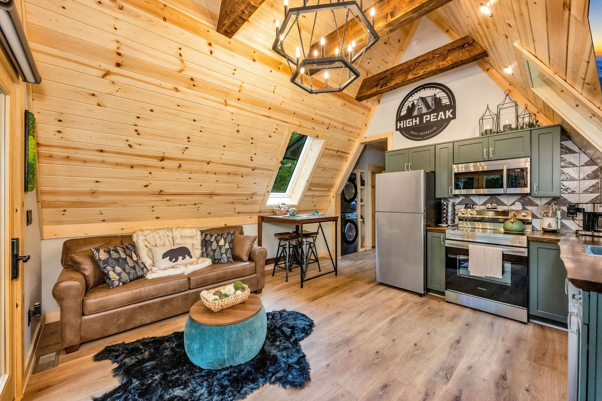 Living area and Large Queen size pull out couch Living area and Large Queen size pull out couch - High Peak Aframe Cabin - West Jefferson