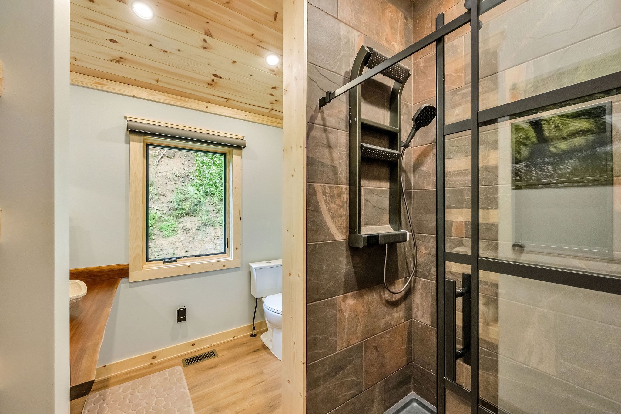 Bathroom Spa walk in shower Bathroom Spa walk in shower - High Peak Aframe Cabin - West Jefferson