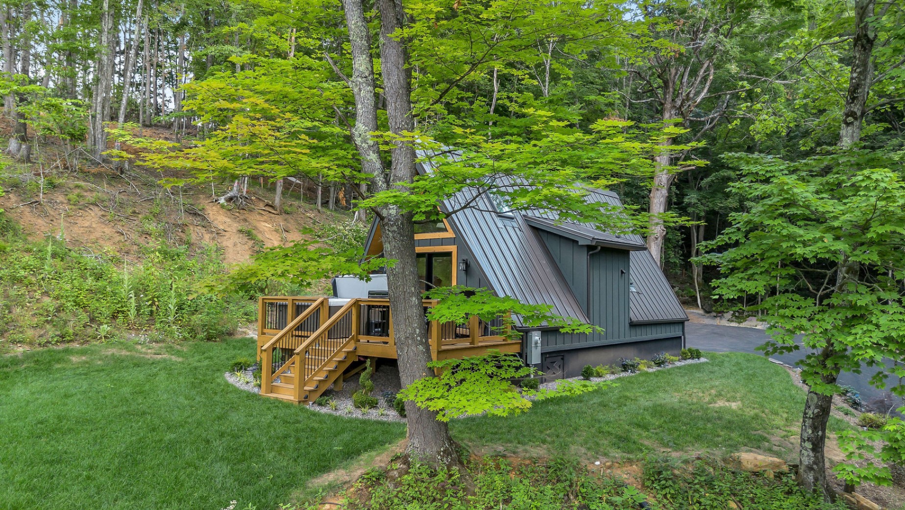 high-peak-aframe-cabin/
