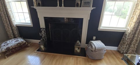 Wood fireplace!