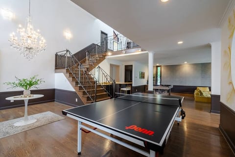 6BR/Music Studio/Pool/Spa/Games.