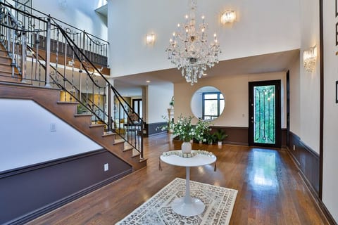 6BR/Music Studio/Pool/Spa/Games.