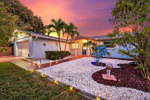 Beach Home: Hot Tub & Game Room