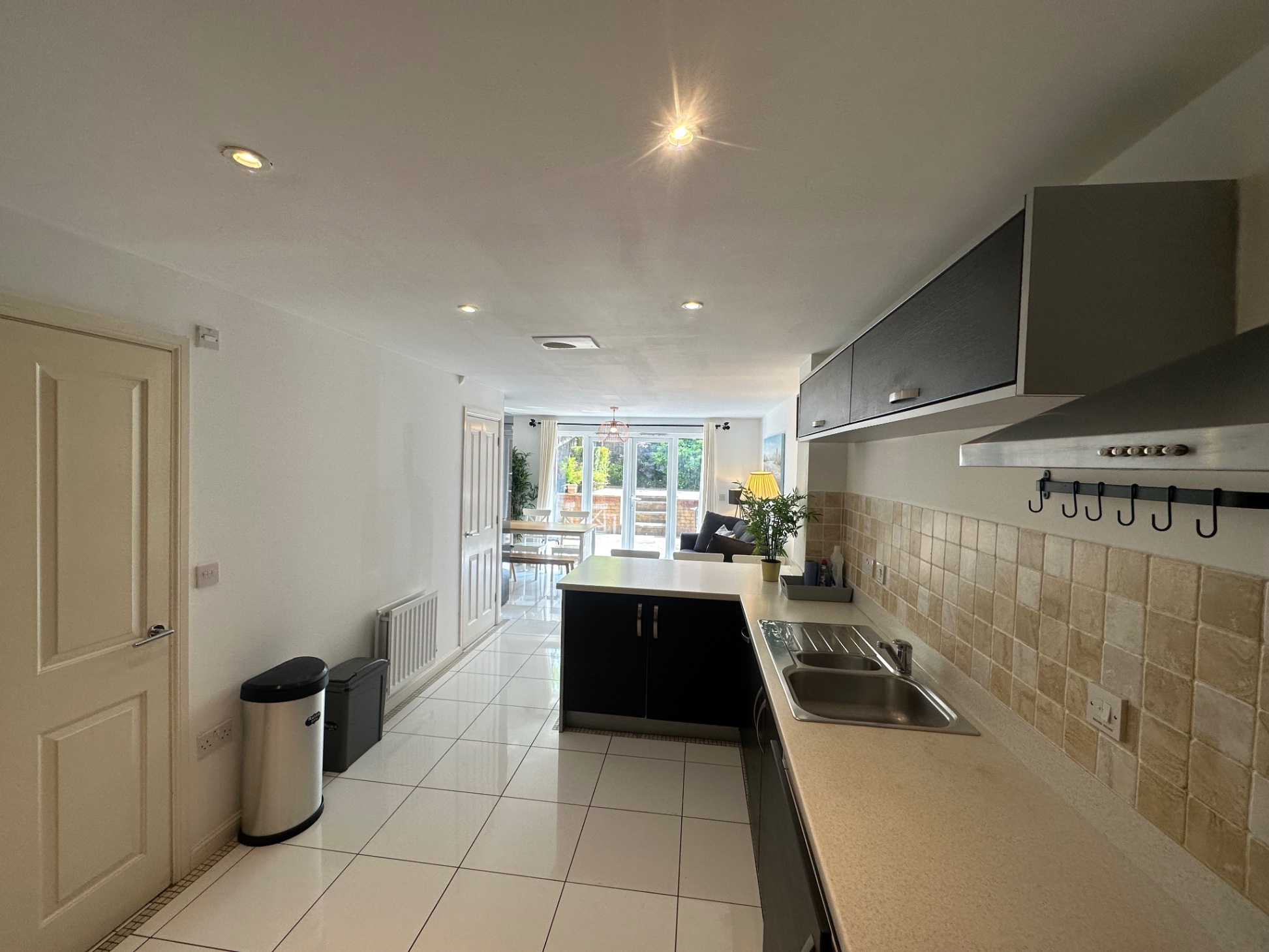 a-comfortable-town-house-in-horfield/