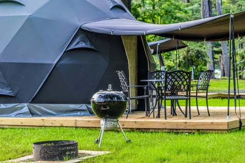 Glamp Under Stars in the Heart of the Catskills