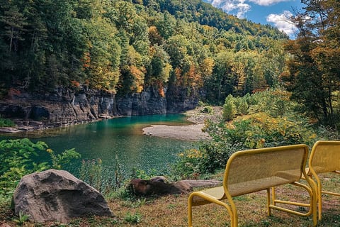 Glamp Under Stars in the Heart of the Catskills