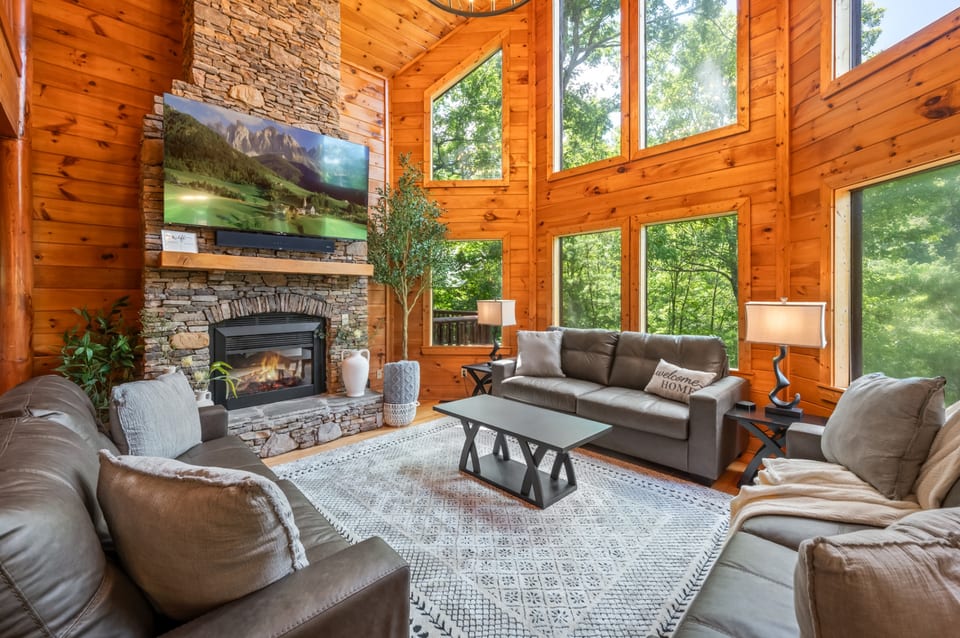 Knotty Pines - Sevierville