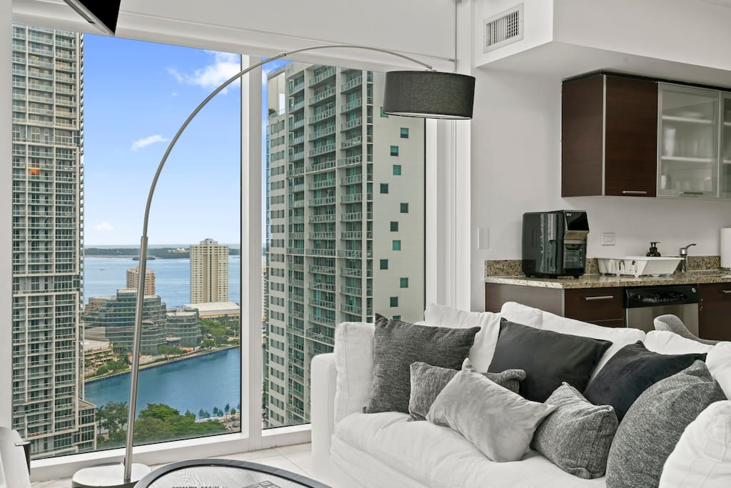 skyline-serenity-bi-level-loft-or-brickell-on-the-river/