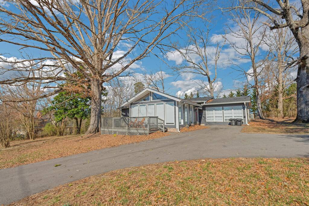 haven-retreat-in-tennessee-or-modern-mountain/
