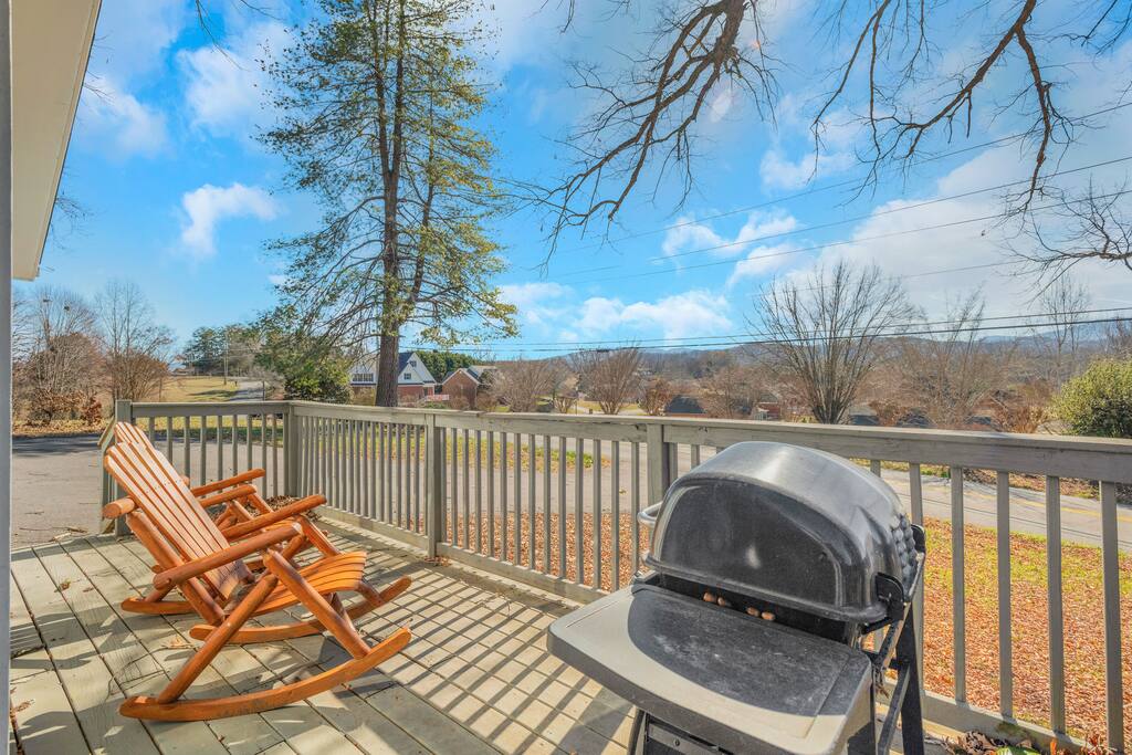 haven-retreat-in-tennessee-or-modern-mountain/