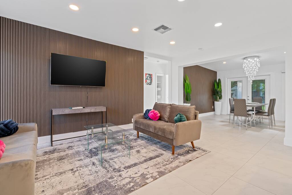 experience-the-best:-villa-verde-or-miami/