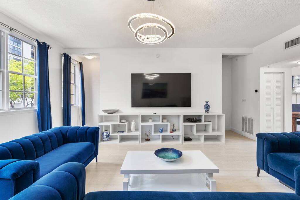 bayside-townhome-with-private-beach-access/