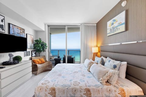 Paradise on the Coast 𝙗𝙮 𝙎𝙏𝘼𝙔-𝙏𝙊𝘿𝘼𝙔 | Gorgeous Oceanfront Condo