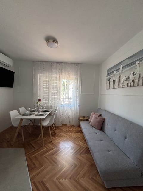 Apartment Mihaela 2 - Unit 377790-13