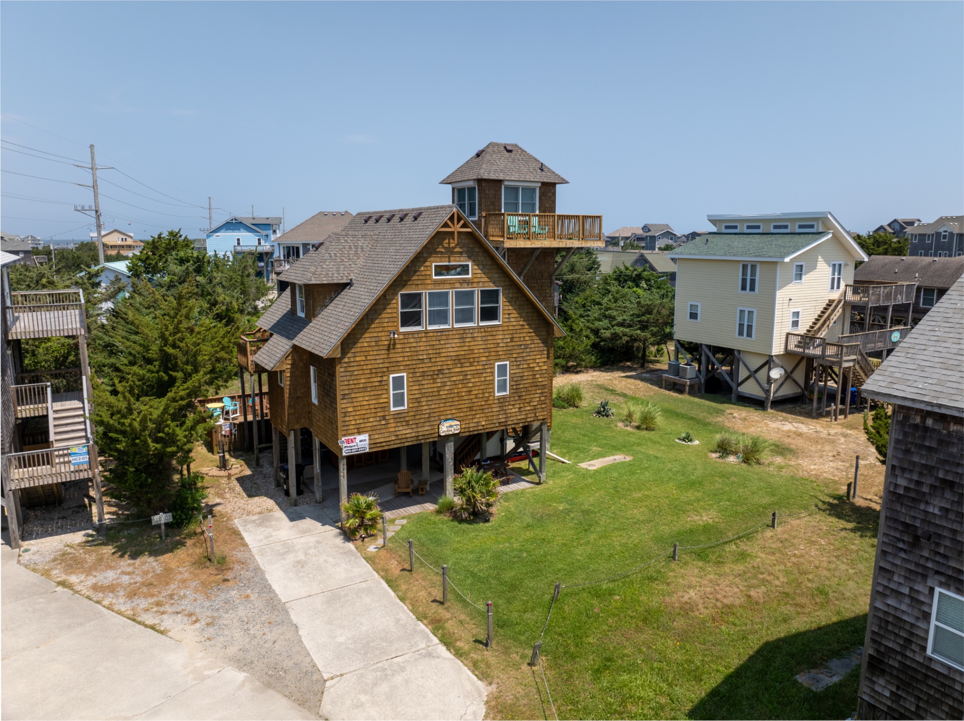 unique-oceanside-4-bedrooms-home/