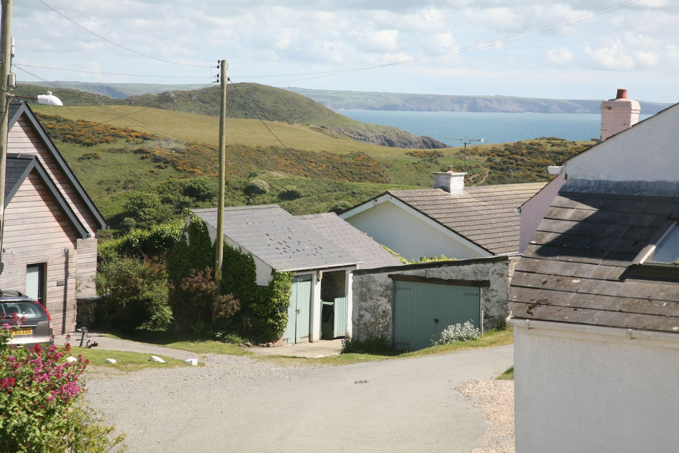 charming-upper-solva-cottage-by-beaches-and-harbour/