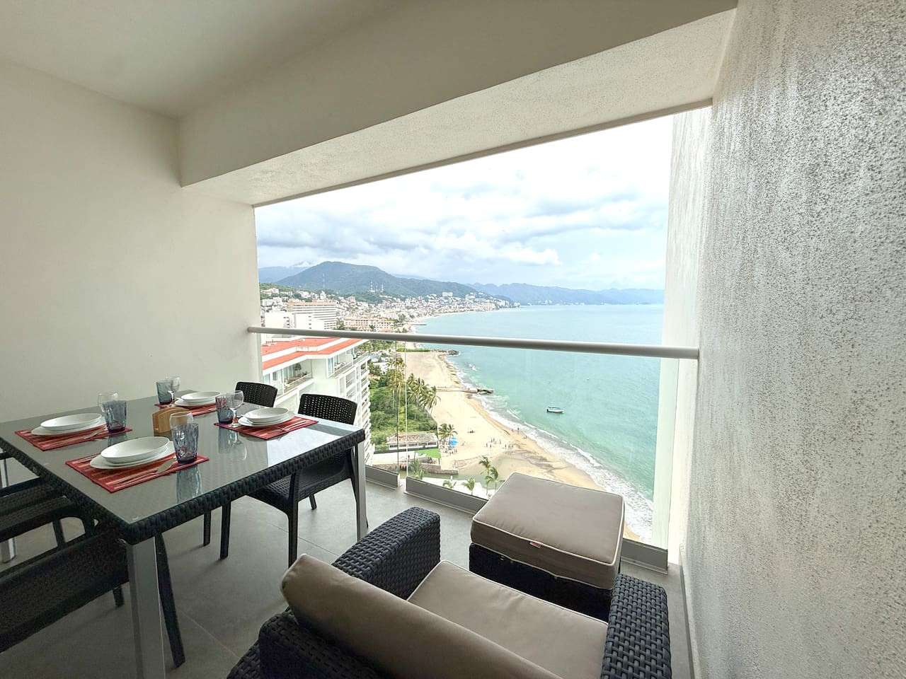 harbor-nt1404-by-moikkarentals/