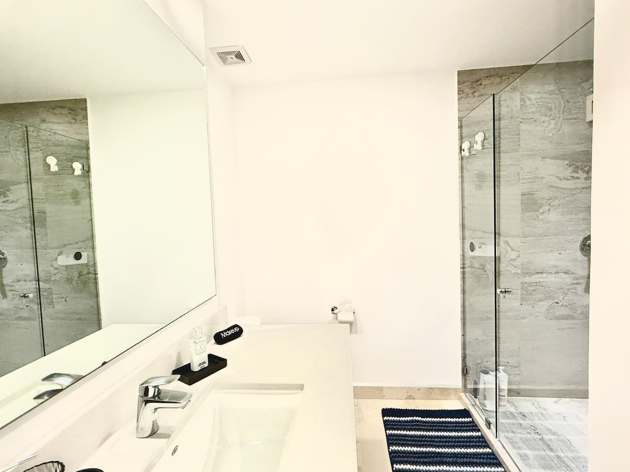 harbor-nt1404-by-moikkarentals/