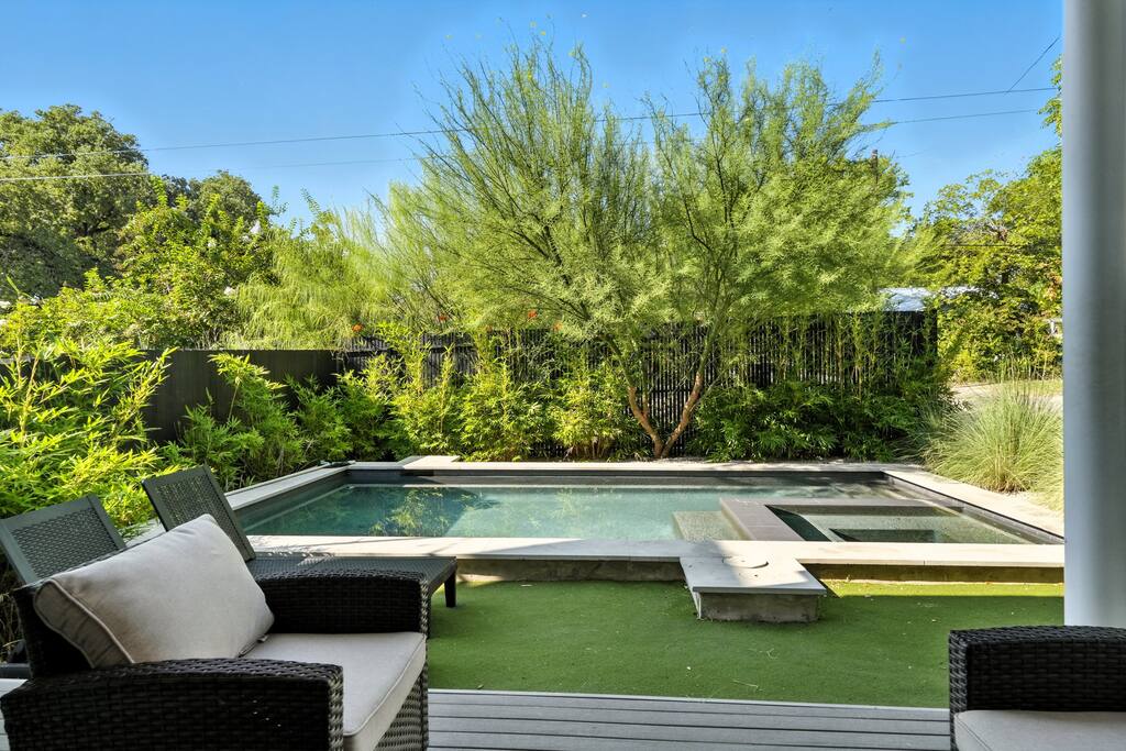 the-lunith-retreat-or-perfect-for-groups-and-events/