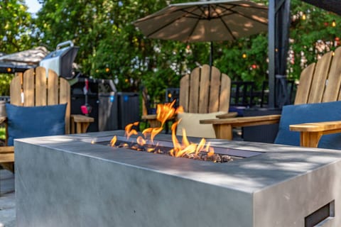 Escapade Chambly | 4BR Spa Retreat