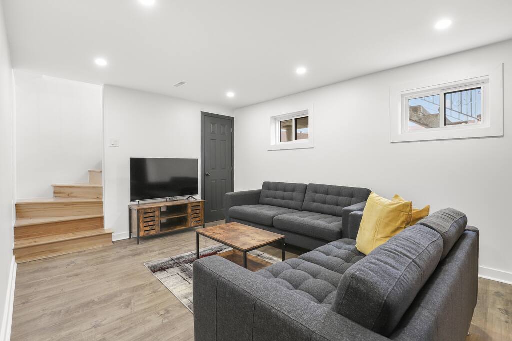 elegant-4-bedroom-modern-house/