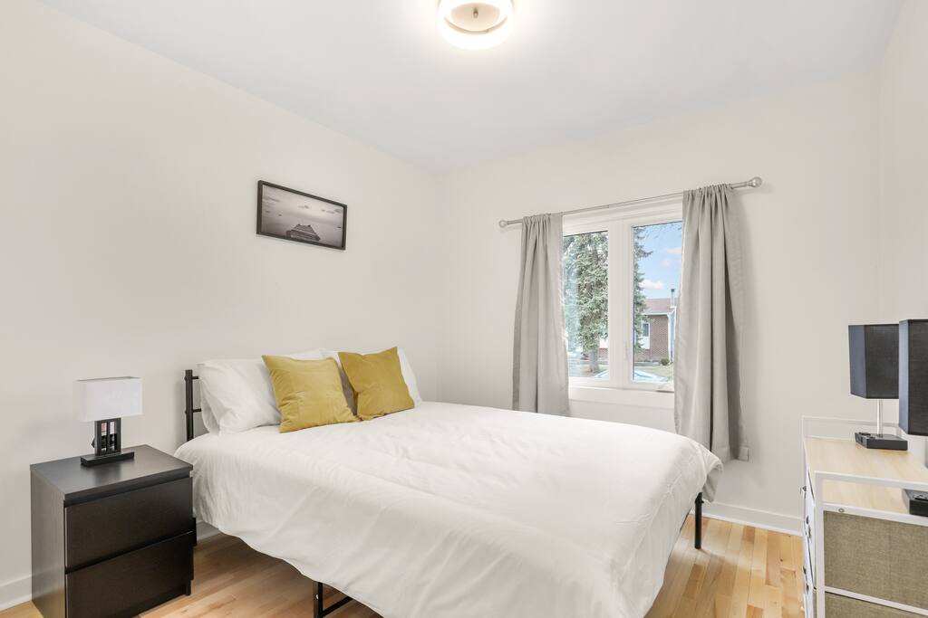 elegant-4-bedroom-modern-house/