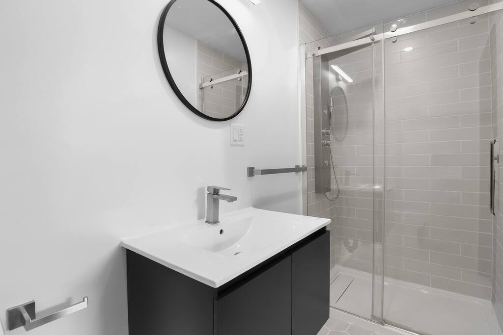 family-friendly-escape-walk-to-shops-and-fun/