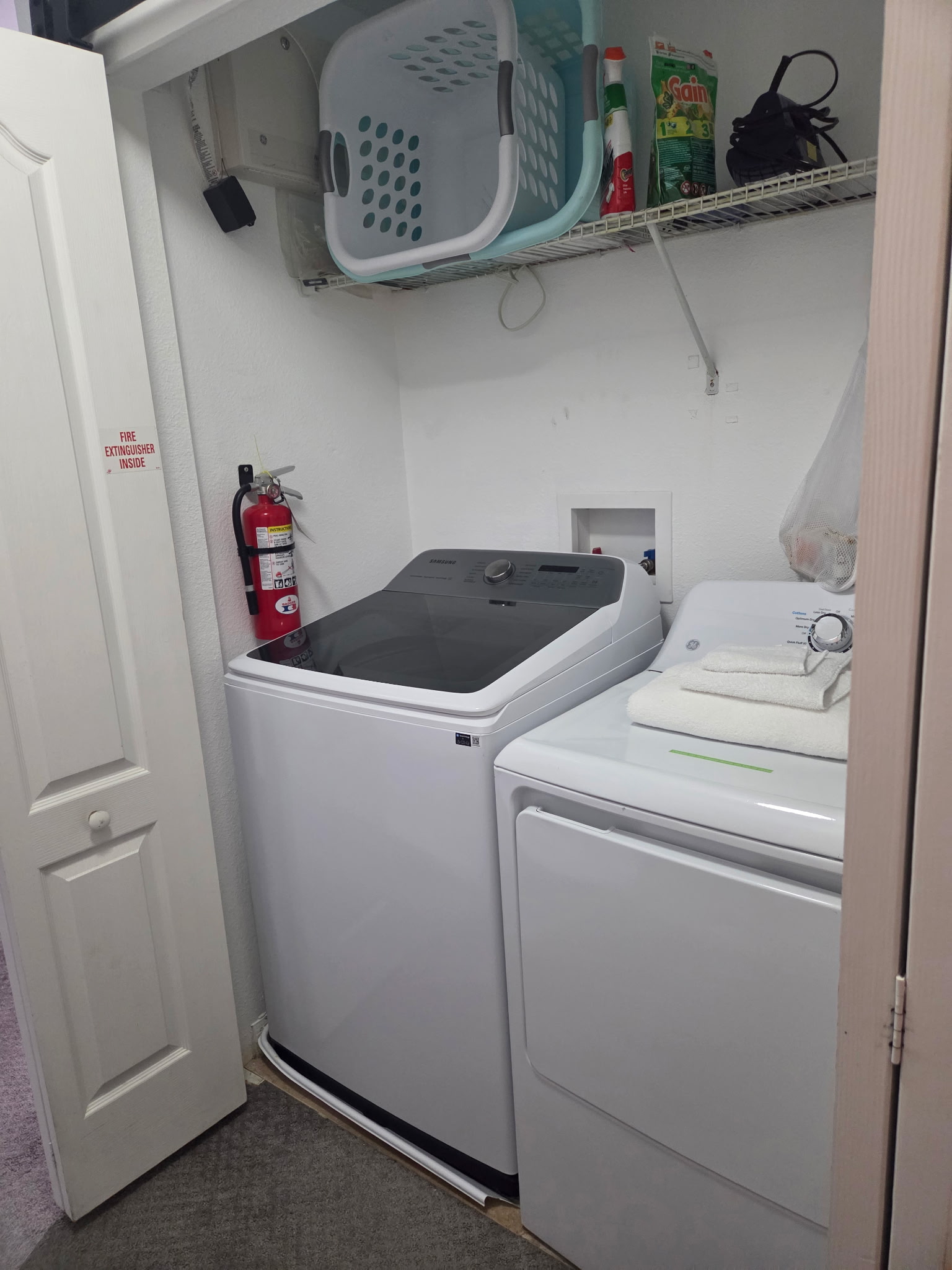 Pack a little lighter (and leave room for souvenirs) —your own full-size washer and dryer make family trips and longer stays easier.