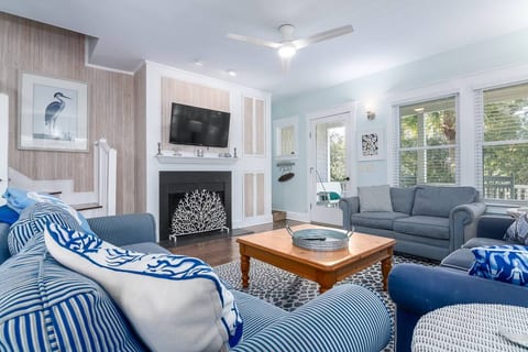 Family room: all TVs are either smart TV or have Firesticks for watching TV