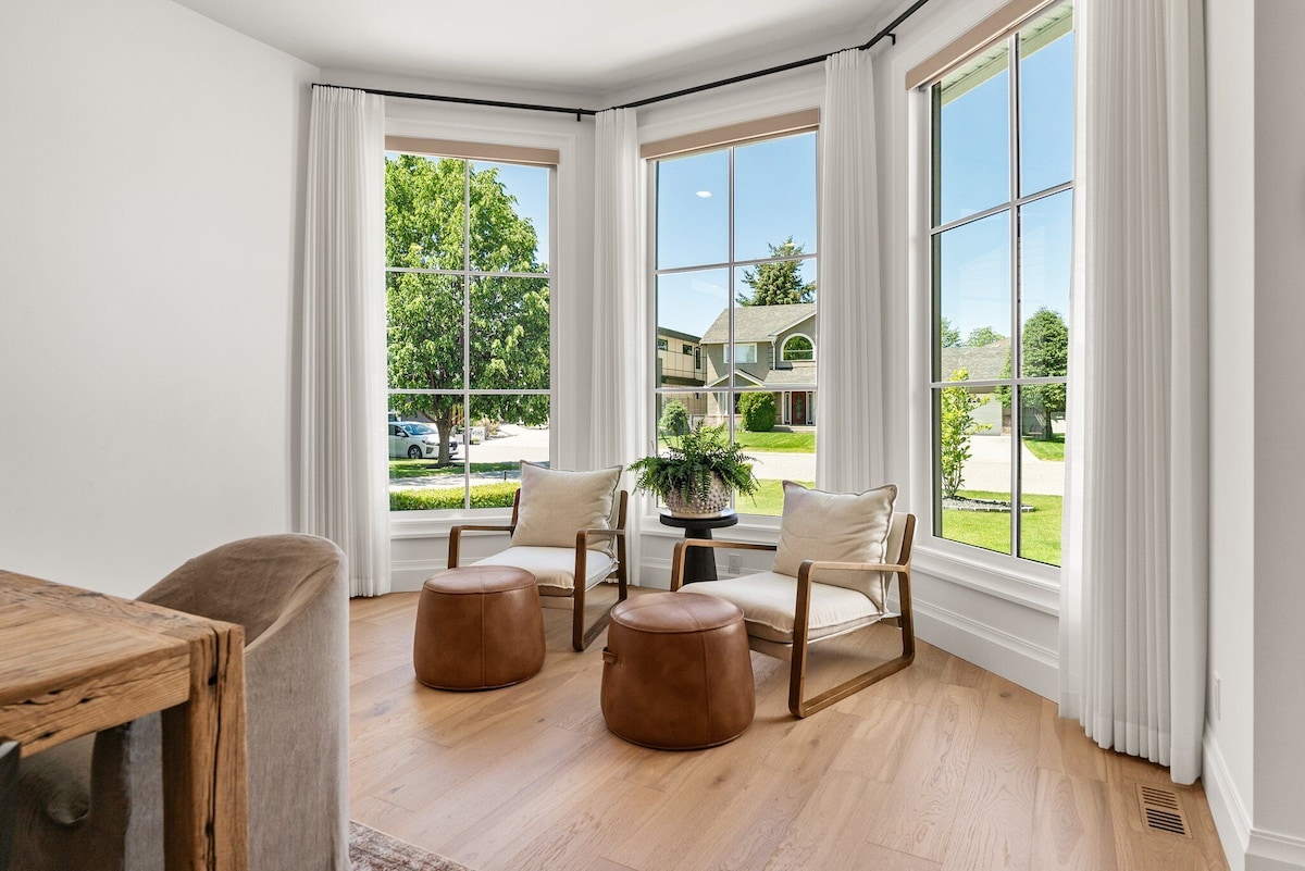 luxury-3-bed-3-ensuite-farmhouse-2-min-walk-to-the-beach/