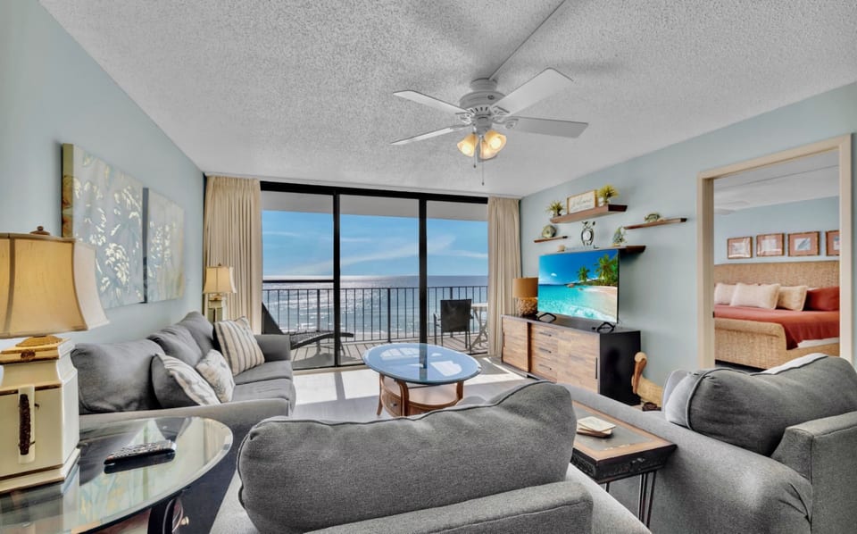 Gulf-Front! Sleeps 8! Low Floor!  Edgewater Resort - Panama City