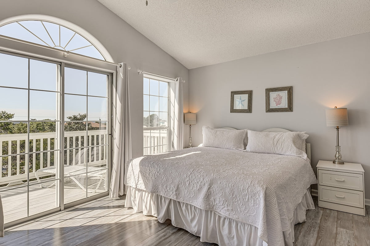 top floor king bedroom with ensuite bath