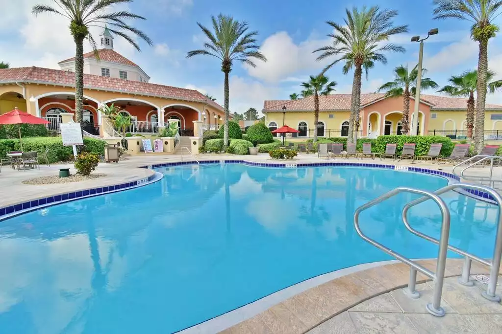 community pool - Regal palms home, gated community ,pool (712CAL) - Davenport