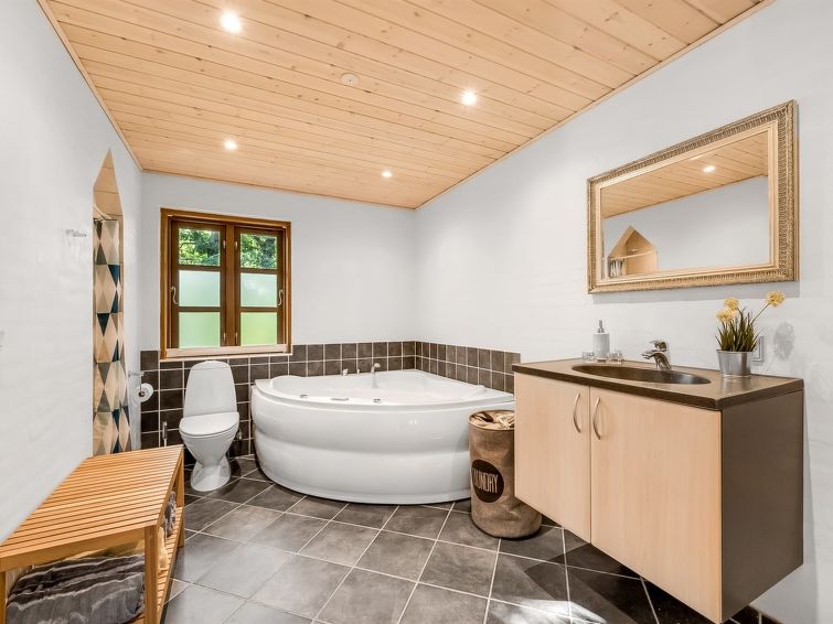 Bathroom / Wellness - Hendrina - 250m to the inlet in Western Jutland - Skjern