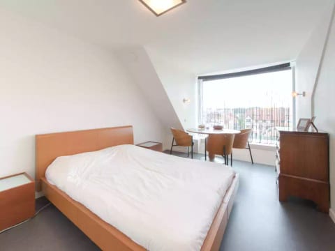Turquoise duplex appartment