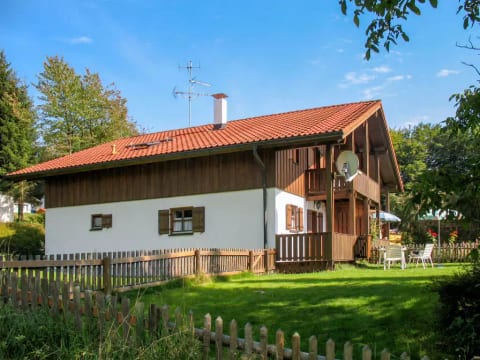 Mühlberg mit Pool